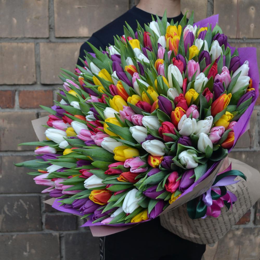 Букеты тюльпанов купить недорого в Москве – заказать цветы с доставкой, цены от ₽