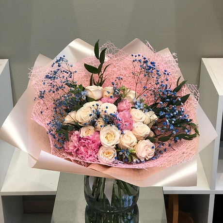 Букет с кустовой пионовидной розой - Фото 3