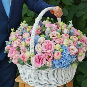 Цветочная корзина Luxury Flowers Ванильное небо