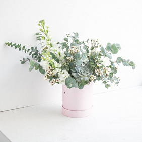 Нежная цветочная композиция