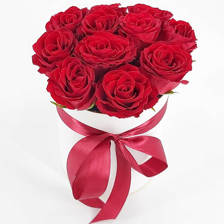 11 красных роз в шляпной коробке - Фото 2