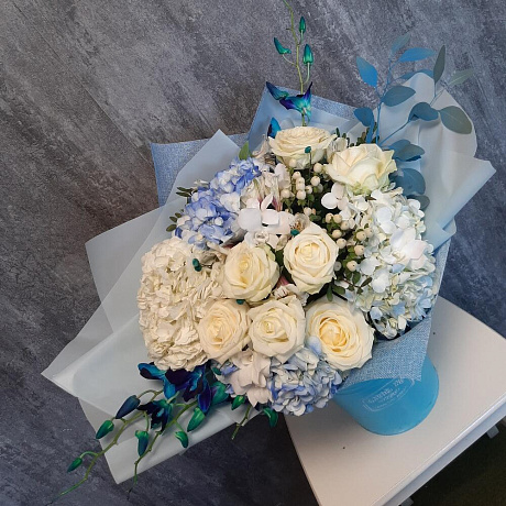 Букет цветов Electric Blue - Фото 4