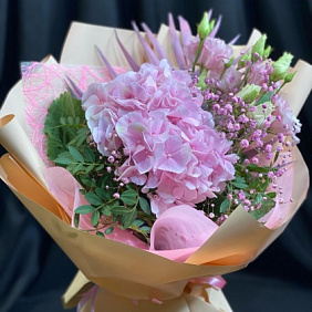 Букет с гортензией №176