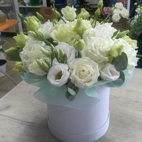 Цветы в коробке №675