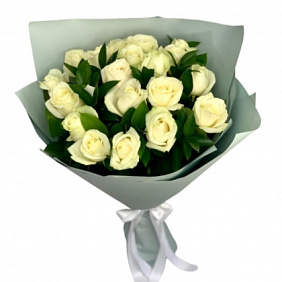 19 роз в букете «Льдинка»