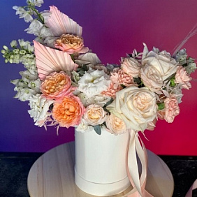 Цветы в коробке №331