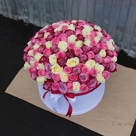 VIP Букет, 151 роза в шляпной коробке - Фото 2