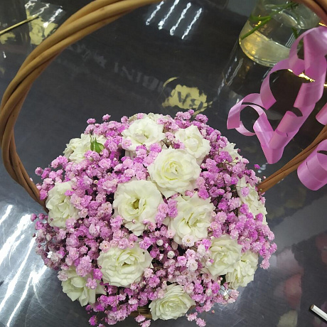 Композиция цветов в корзине Розовое небо - Фото 2
