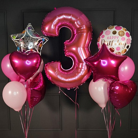 Композиция на День Рождения с розовой цифрой звездами и сердцами фуксия