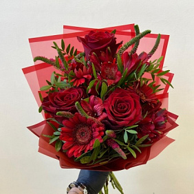 Букет цветов "Красный бархат" №166