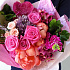 Яркий букет из роз и маттиолы - Фото 3