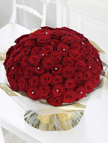 Букет из 101 красной роз «Комплимент»
