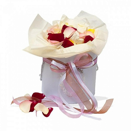 Лепестки роз в корзине или коробке - Фото 2
