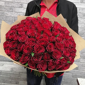 Букет из 75 роз №160