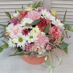 Цветы в коробке "очарование"