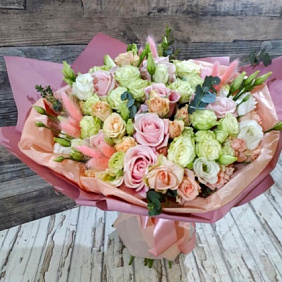 Букет цветов «Шафран»