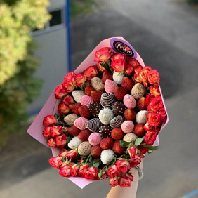 Букет цветов "Розовый шик"