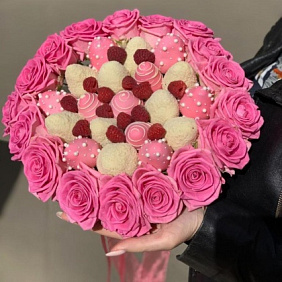 Букет цветов "Розовая пантер"