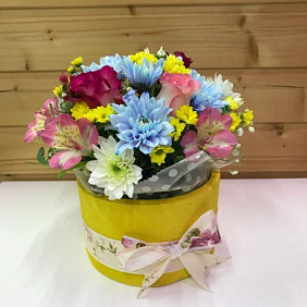 Цветы в коробке №957