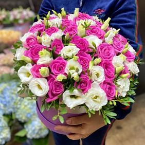 Цветы в коробке №369