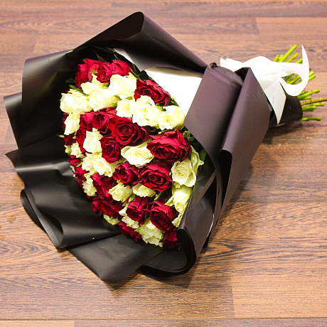 Букет цветов Red-White in smoking - Фото 2