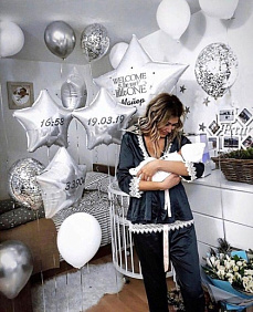 Композиция из шаров "Встреча серебром"