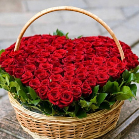Корзина с цветами №389