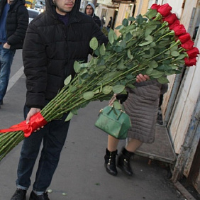 25 высоких роз 150см