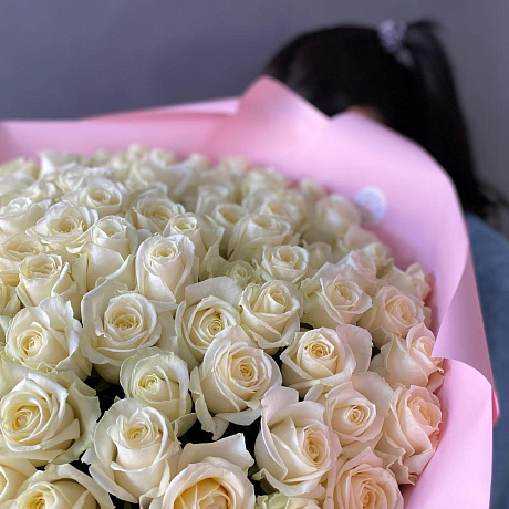 Белые розы 101 штука - Фото 4