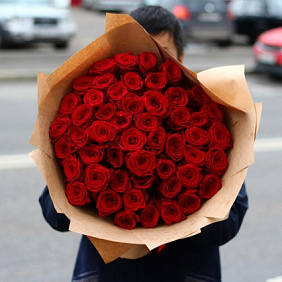 Букет цветов "Роза шикарная"