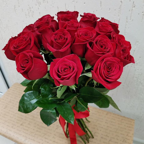 Букет 25 роз Эквадор 50см - Фото 4