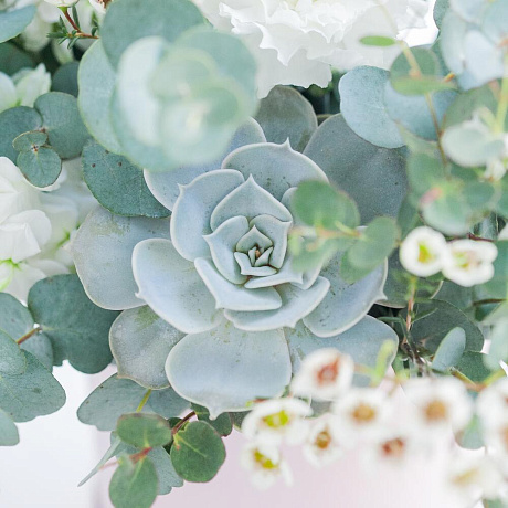 Нежная цветочная композиция - Фото 2