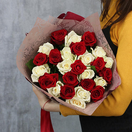 25 роз яркий микс 50 см - Фото 2