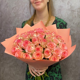 Большой букет из 39 роз