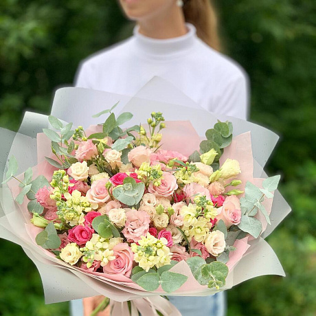 Букет дня Нежный с эвкалиптом - Фото 5