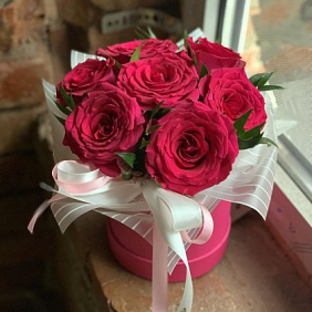 Розы в шляпной коробке №162