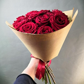 Букет бордовая палитра