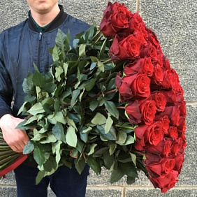35 роз 100 см