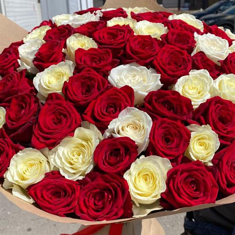 Букет из 51 розы страстный микс - Фото 5