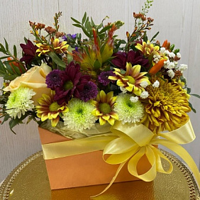 Конверт из цветов «Осенние краски»