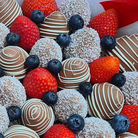 Букет Скарлет (в белой бумаге) - Фото 4