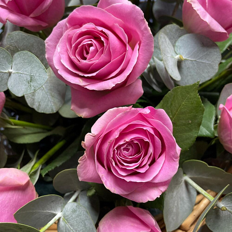 Корзина с розами розовыми - Фото 6