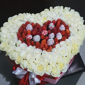 Коробочка с цветами "Цветочек"