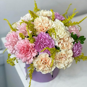 Цветы в коробке №714