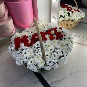 Корзина с цветами №249