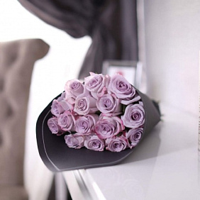 Букет из 15 роз Purple