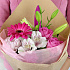 Букет из лилий гербер и роз в крафте - Фото 5