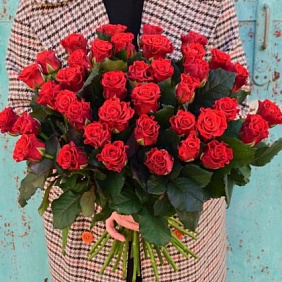 Букет роз "Эльторо 41"