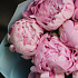 Букет из 11 ароматных розовых пионов - Фото 6