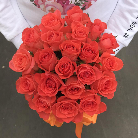 Коробки с цветами . Оранжевая роза 19 шт. N250 - Фото 3